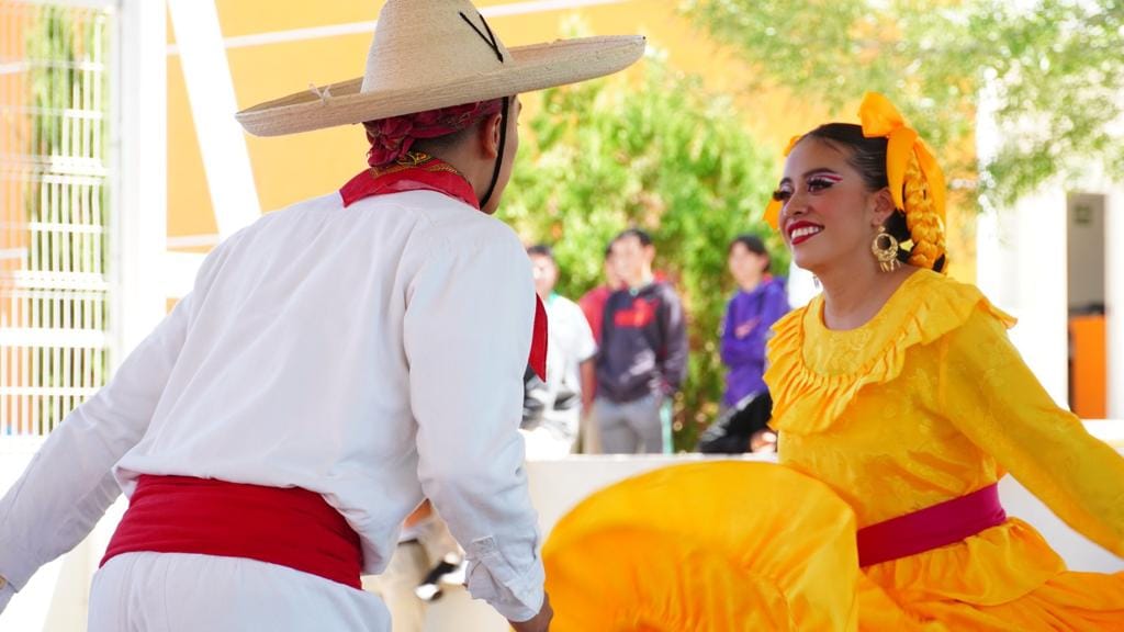 Se realiza acabo con exito el XIII festival internacional AMIGOS DE LA DANZA