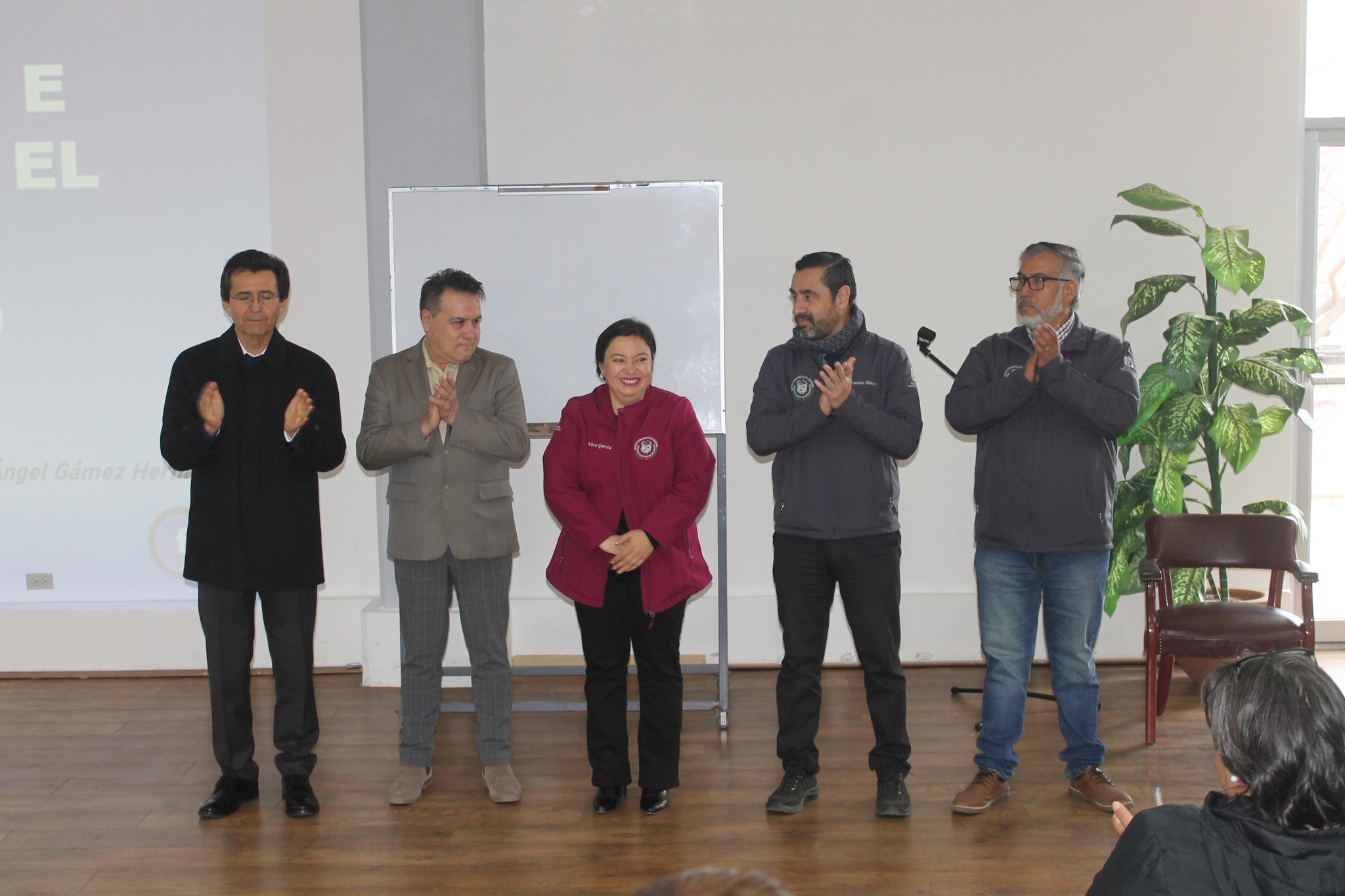 Se imparte curso “Compromiso e Identidad en el Sector Educativo” por parte del Maestro José Ángel Gámez Hernández,