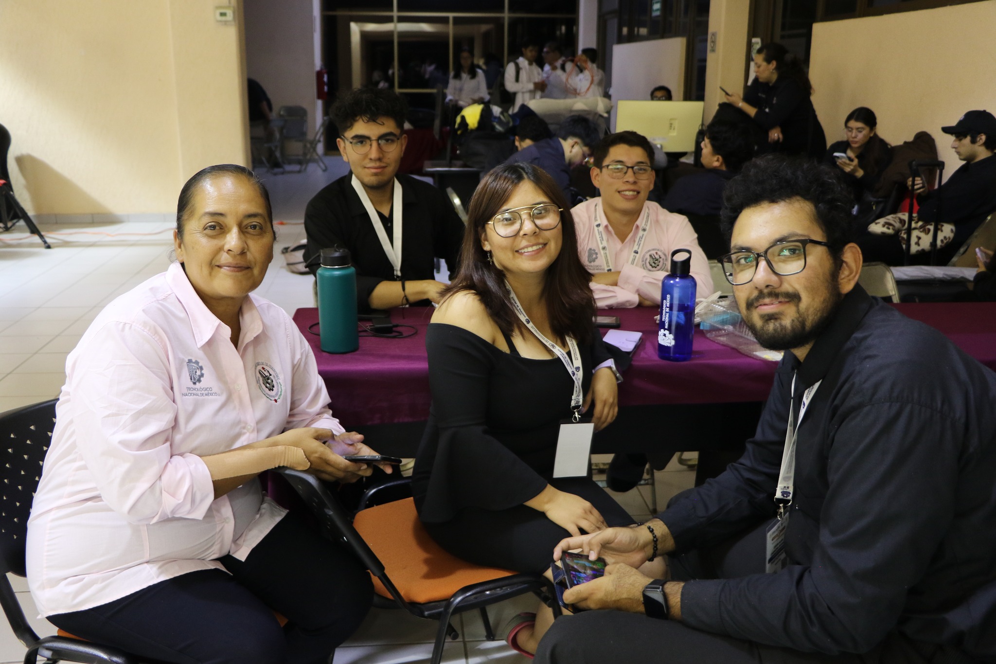 Brillante participación de los equipos “Scrum” y “OverCode” del TecNM -Ciudad Cuauhtémoc en el InnovaTecNM 2025 – Región 1